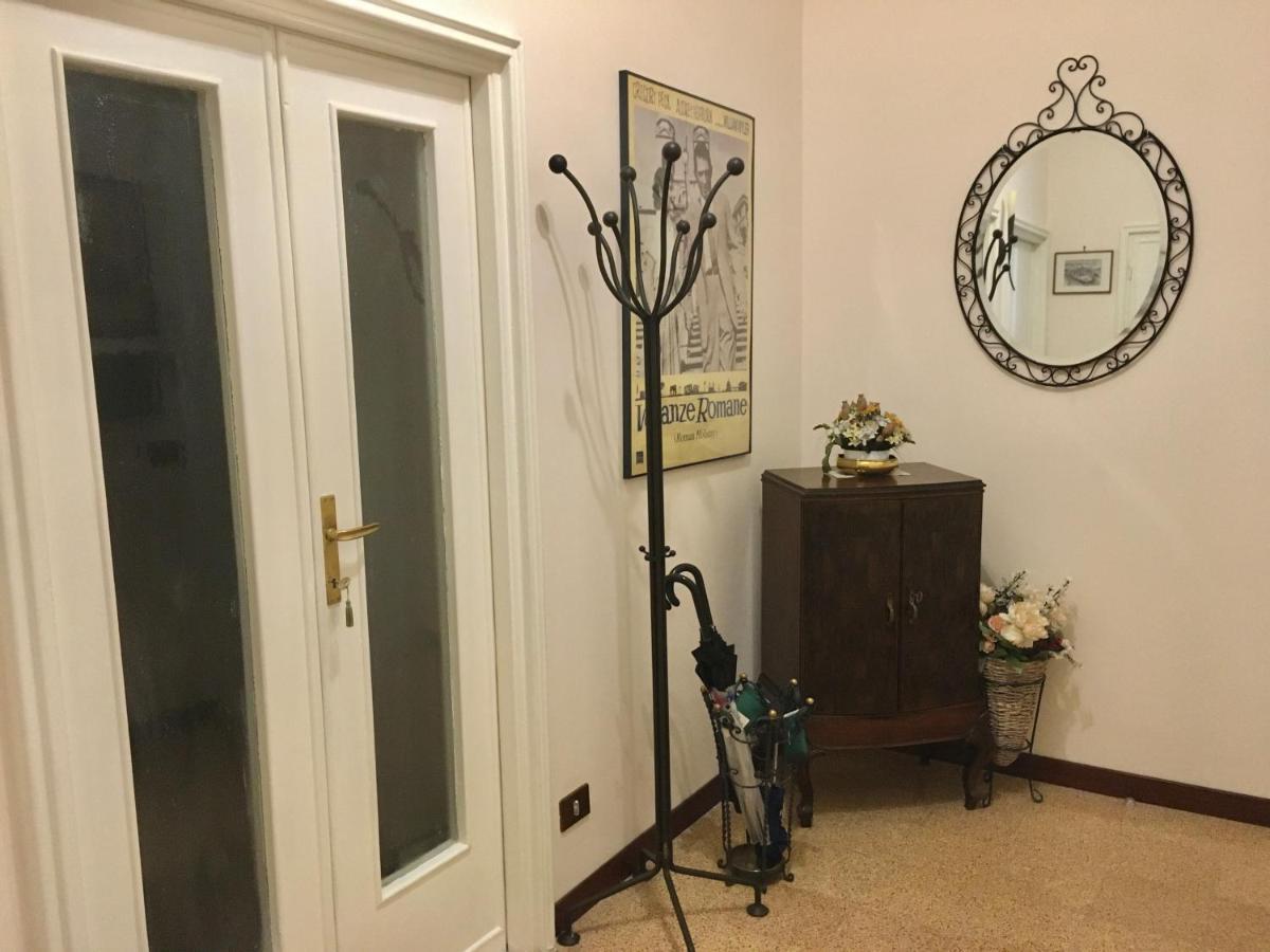 Ferienwohnung Tourist Flat - A Due Passi Rom Exterior foto