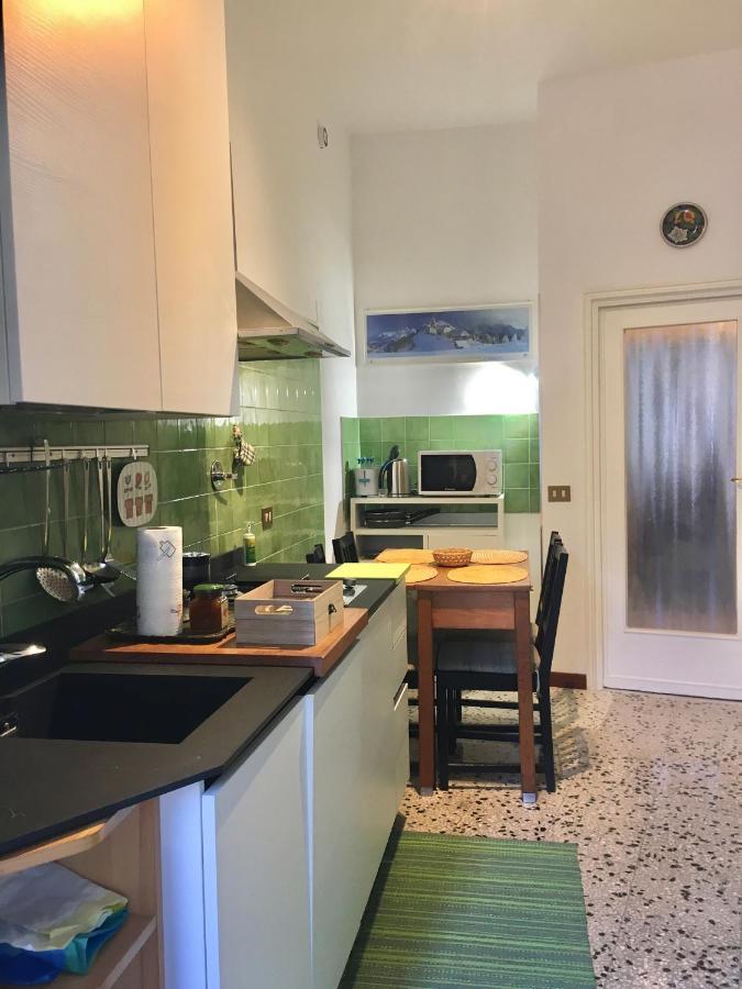 Ferienwohnung Tourist Flat - A Due Passi Rom Exterior foto